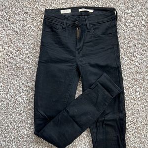 Levi’s 720 High Rise Super Skinny Black Jeans